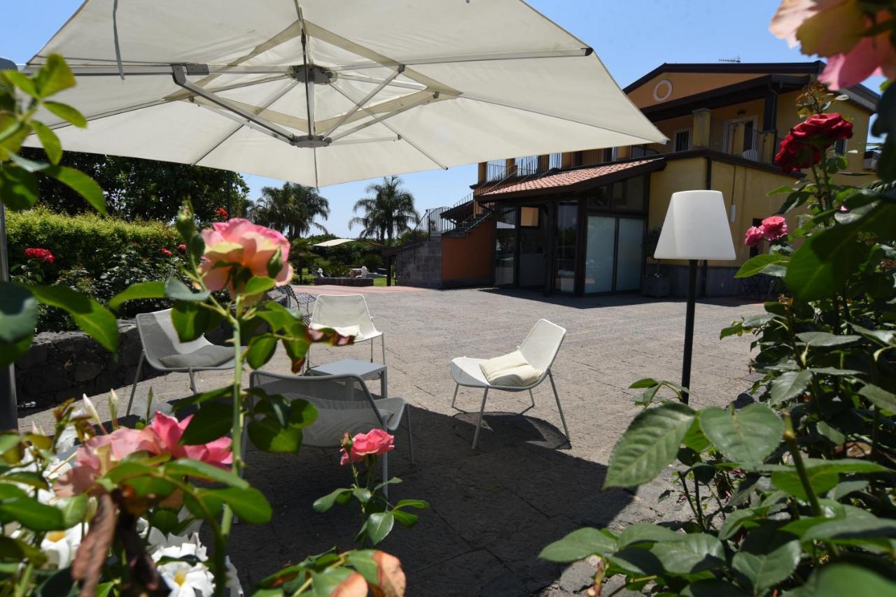 Couette-café Feudogrande Bio Relais Fiumefreddo di Sicilia